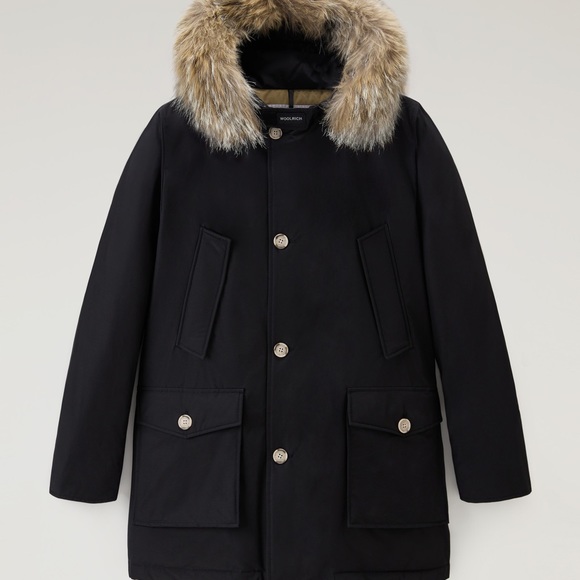 COPY - EUC - Woolrich Arctic Parka in Ramar Cloth with Detachable Fur Trim - Picture 2 of 13